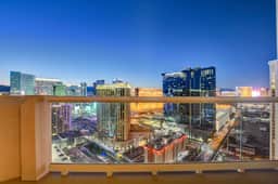 30th Floor Strip Views MGM Signature