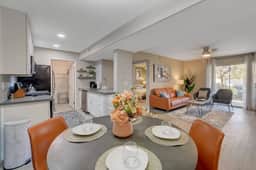 Modern 2BR Condo | Pool, Spa, Gym | Near Strip